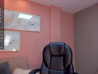 emmazanex 20 y. o. cam babe likes to be injected into her pussy oiled sex toys online