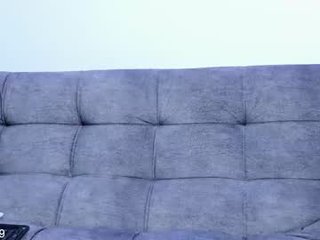 missvirggii 19 y. o. latina cam girl likes to sit naked on camera
