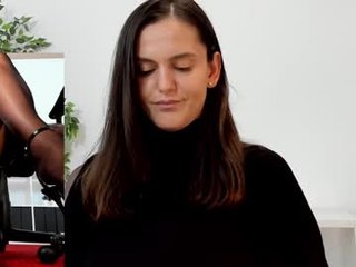 legswattitude 99 y. o. cam slut loves penetration all possible holes in office online