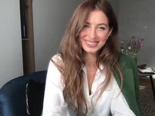 charlotte_roche 23 y. o. hot flirt nudist