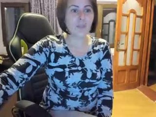 valysexybarbie 31 y. o. cam babe turn on the camera, to get new feelings online