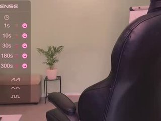 sexberry_ 28 y. o. horny cam girl loves takes a cock deep in her pussy