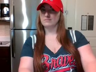 devynreign 32 y. o. fat milf cam whore wants a huge cock fucking