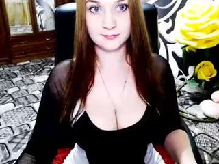 lovellymalina 24 y. o. naked cam girl loves ohmibod vibration in her tight pussy online