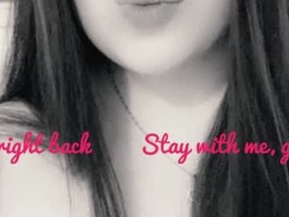 ann_venum 26 y. o. cam babe hides her hairy pussy under the beautiful lingerie online