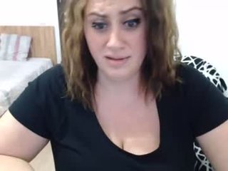 lisette_ 0 y. o. cam girl showing big tits and big ass