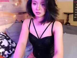 lia_hetty 19 y. o. cam girl presented roleplay live sex action in private live show