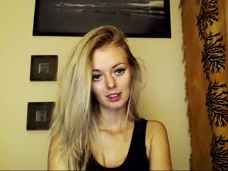 valerieluvsugar 32 y. o. cam girl loves used ohmibod with your favorite lingerie on camera