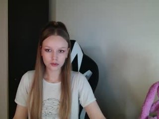 amelia_sweeti 18 y. o. 