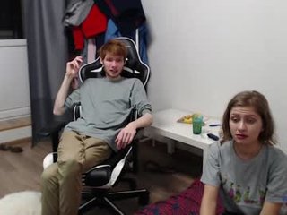 spaisenok 22 y. o. english cam girl with hairy pussy wants showing dirty live sex