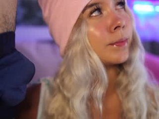 students_porn 0 y. o. english cam girl show his beauty legs online