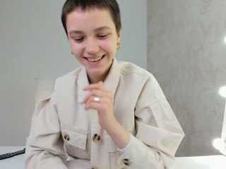 luna_ai 18 y. o. teen cam babe jerk off her wet pussy on XXX cam