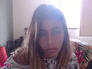 kaligray10 22 y. o. horny cam babe with sexy little ass gets spread by dildo