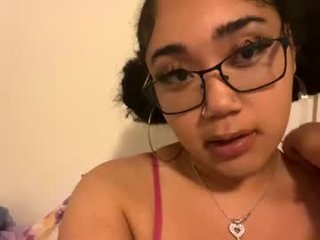 dayqueen1 0 y. o. cam girl with big boobs presents cum show online