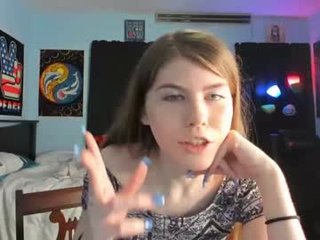 roxihazeleyes 0 y. o. cumshow with dildo online