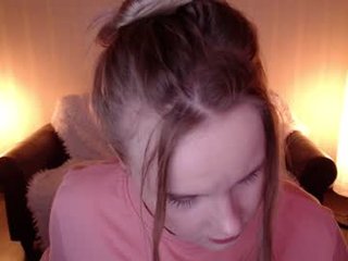 mi_cherry 21 y. o. cam girl presents oil show in private chat online