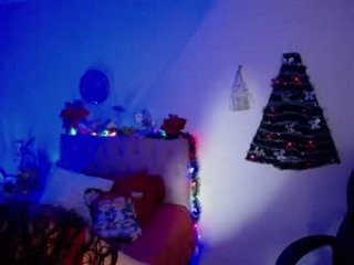 cristal_19 21 y. o. spanish cam girl loves spanked her ass on live cam
