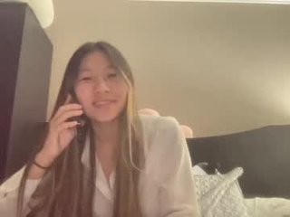 hiddenr0se 24 y. o. petite asian cam girl in dirty live sex show