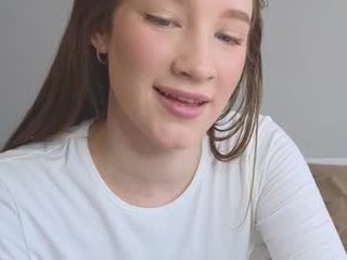 pink_rosee_ 19 y. o. 