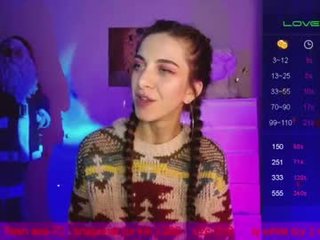 badguyfucker 29 y. o. cam lady wants hard femdom fucking with her lover online