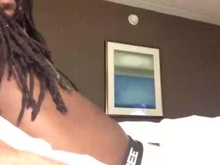 locnessmonstar 33 y. o. cumshow with beautiful webcam couple online