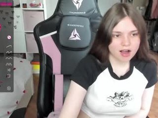 iamcassidy 20 y. o. ass domination with slave cam girl