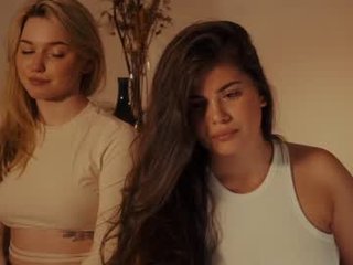 joheredia 0 y. o. cumshow with beautiful webcam couple online