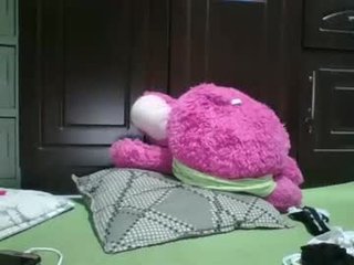 adorable_anna 36 y. o. english cam girl with hairy pussy wants showing dirty live sex